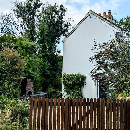 Romantic Secluded Hideaway Cottage In Cornwall ترورو المظهر الخارجي الصورة