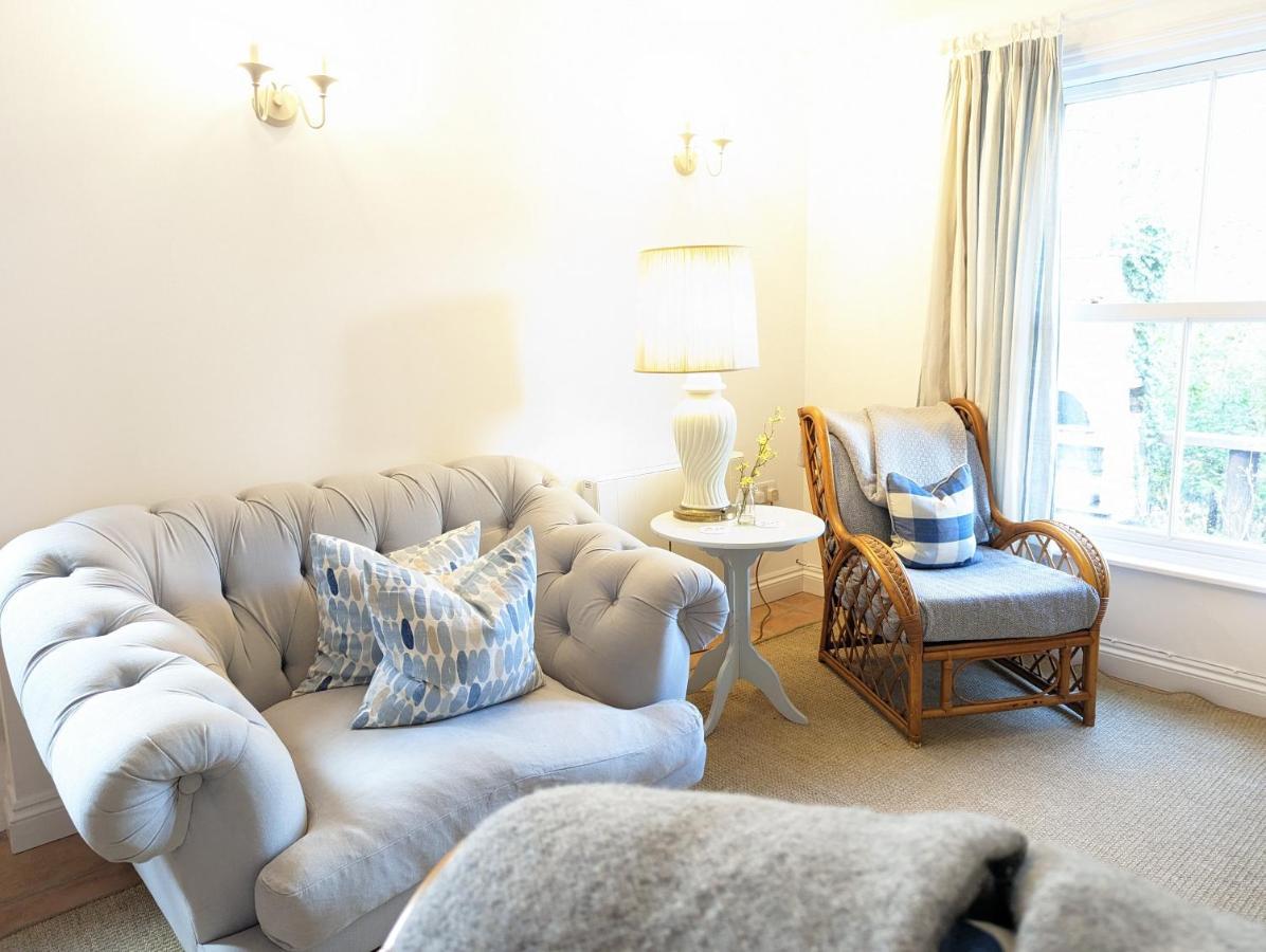 Romantic Secluded Hideaway Cottage In Cornwall ترورو المظهر الخارجي الصورة
