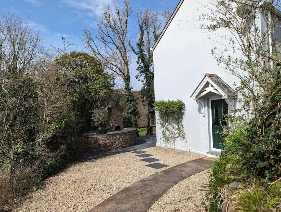 Romantic Secluded Hideaway Cottage In Cornwall ترورو المظهر الخارجي الصورة