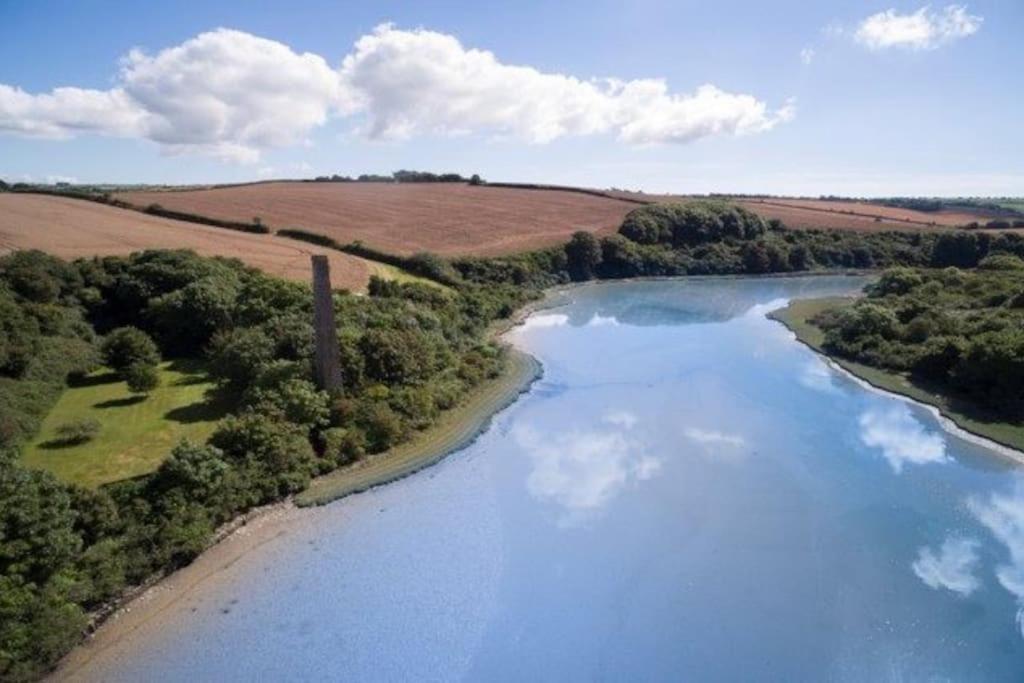 Romantic Secluded Hideaway Cottage In Cornwall ترورو المظهر الخارجي الصورة